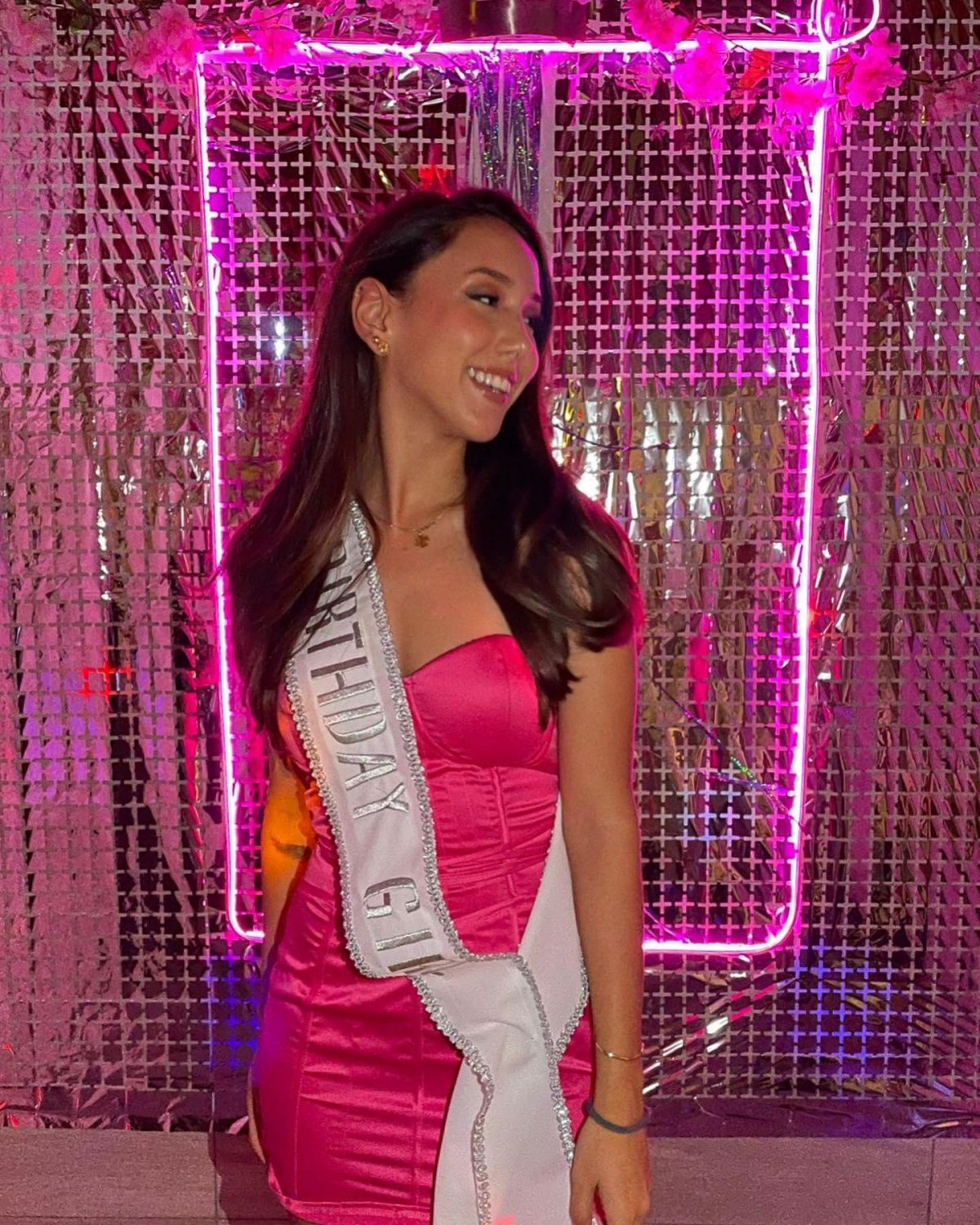 Micaela Caballero - wants to be your new semen dump, who gives the first tribute on her 2 #NJe4je8M