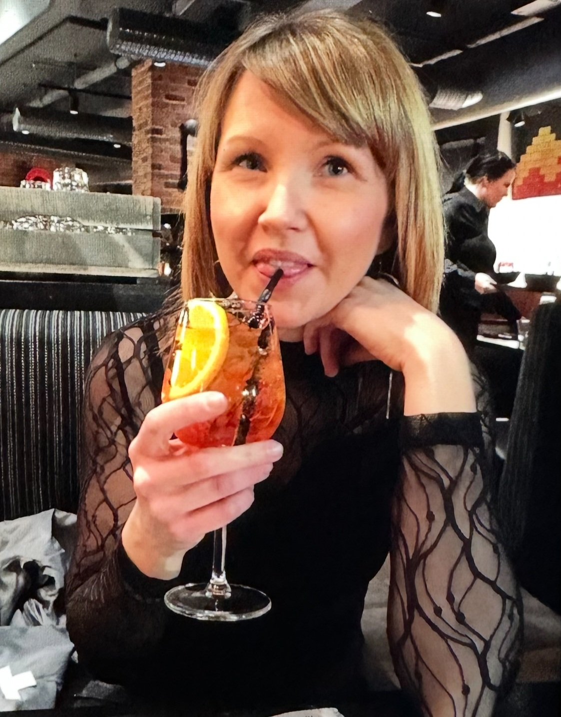 Submitted Sexy Dentist Mom #c5ArZMDV