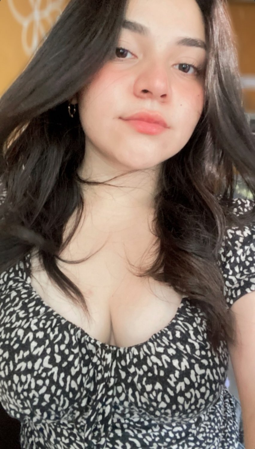 Putinha rabuda traindo o namorado #c1iZqFHh